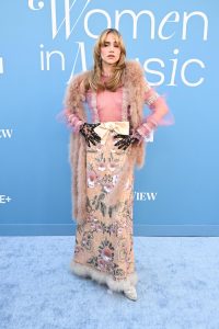Suki Waterhouse